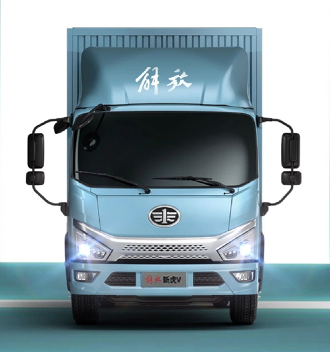 新虎V｜12项焕新升级，卡友就是VIP！