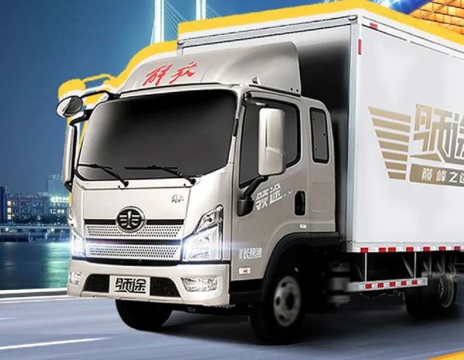 180大马力+8挡变速箱+8t后桥，TA以&ldquo;强&rdquo;为名！